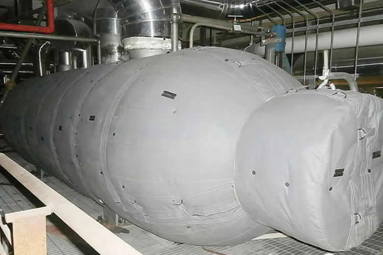 再沸器保溫,再沸器<a href=http://www.renren8.cn/e/tags/?tagname=%E4%BF%9D%E6%B8%A9%E5%A5%97 target=_blank class=infotextkey>保溫套</a>,<a href=http://www.renren8.cn/e/tags/?tagname=%E6%8D%A2%E7%83%AD%E5%99%A8%E4%BF%9D%E6%B8%A9 target=_blank class=infotextkey>換熱器保溫</a>